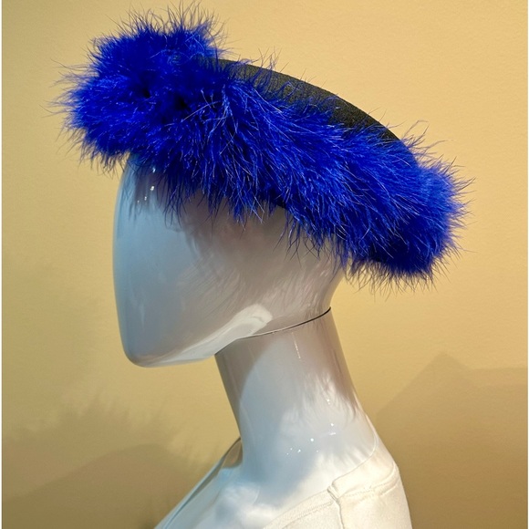 SOLD 🌟2xHP🌟VTG 1940-50s Blue Ostrich Feather Black Wool Pillbox Hat USA - Picture 14 of 16